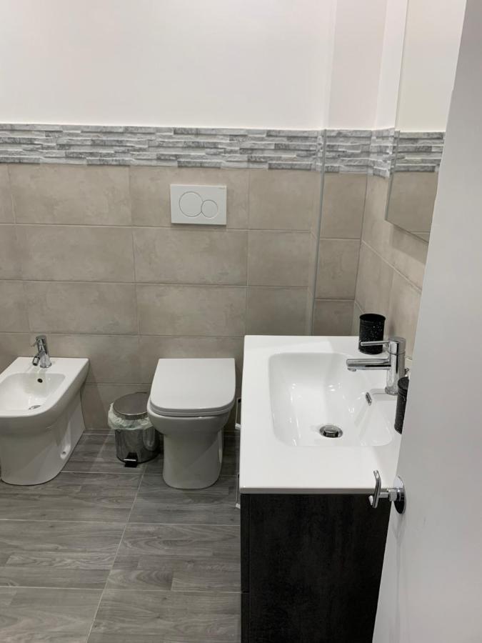 Vicolo Etnea Apartment คาตาเนีย ภายนอก รูปภาพ
